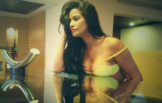 poonam-pandey-...